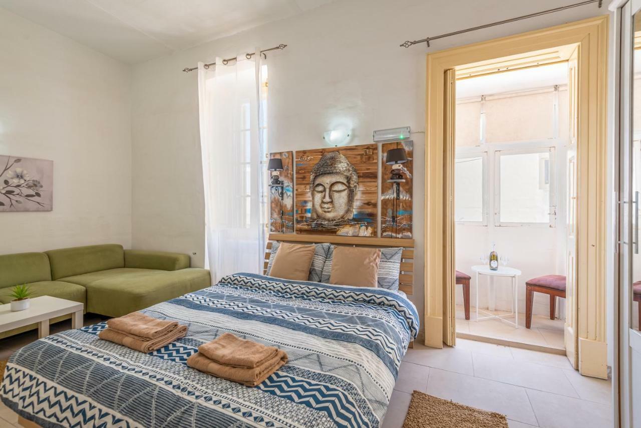 Hôtel Traditional Maltese Townhouse à Sliema Extérieur photo