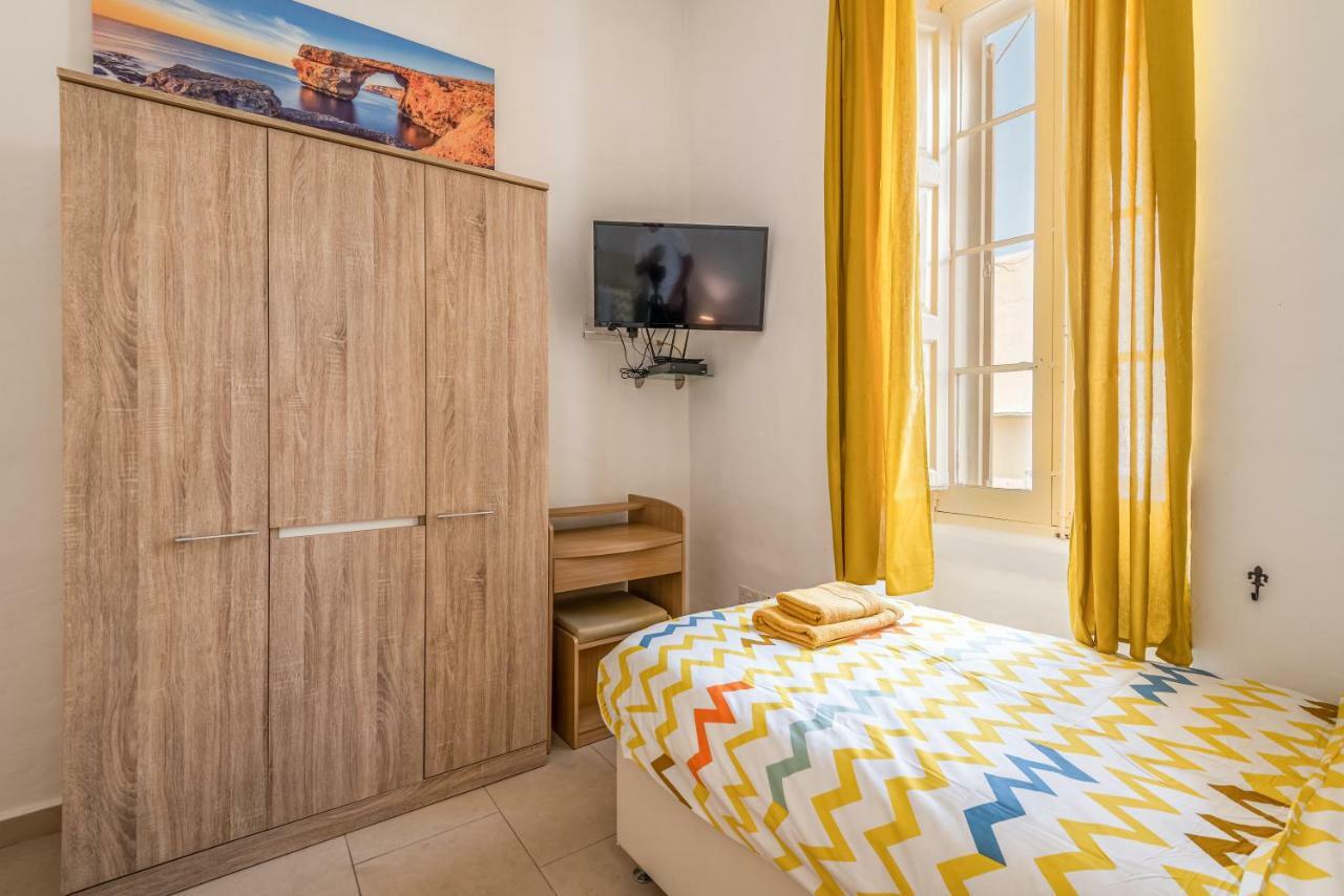 Hôtel Traditional Maltese Townhouse à Sliema Extérieur photo