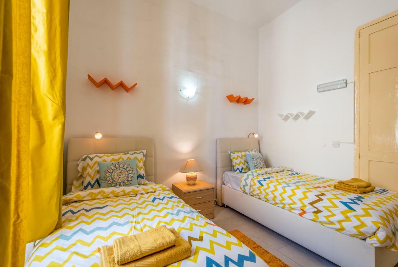 Hôtel Traditional Maltese Townhouse à Sliema Extérieur photo